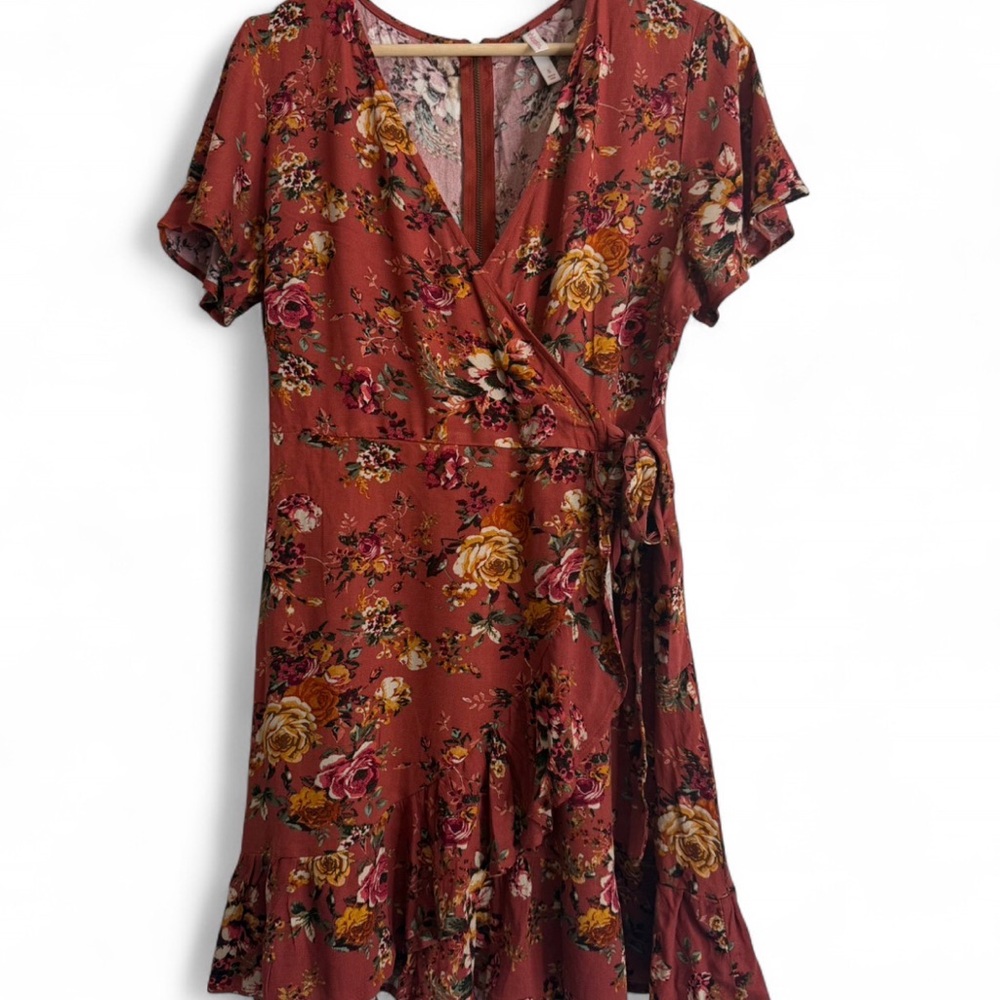 Xhilaration Rust Floral Wrap Mini Dress - Picture 7 of 9